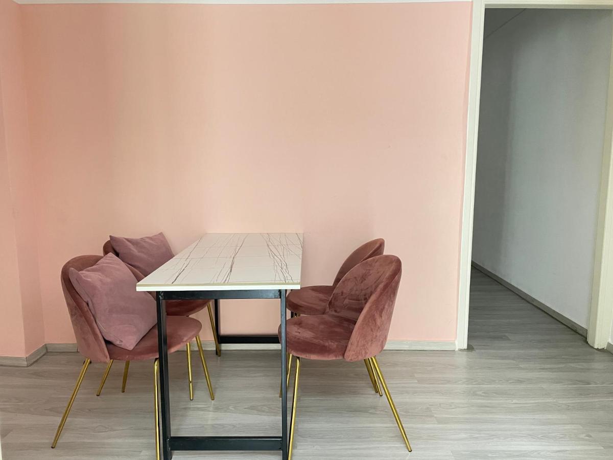 Uoohome7 Garden One Bedroom Aten Exteriör bild
